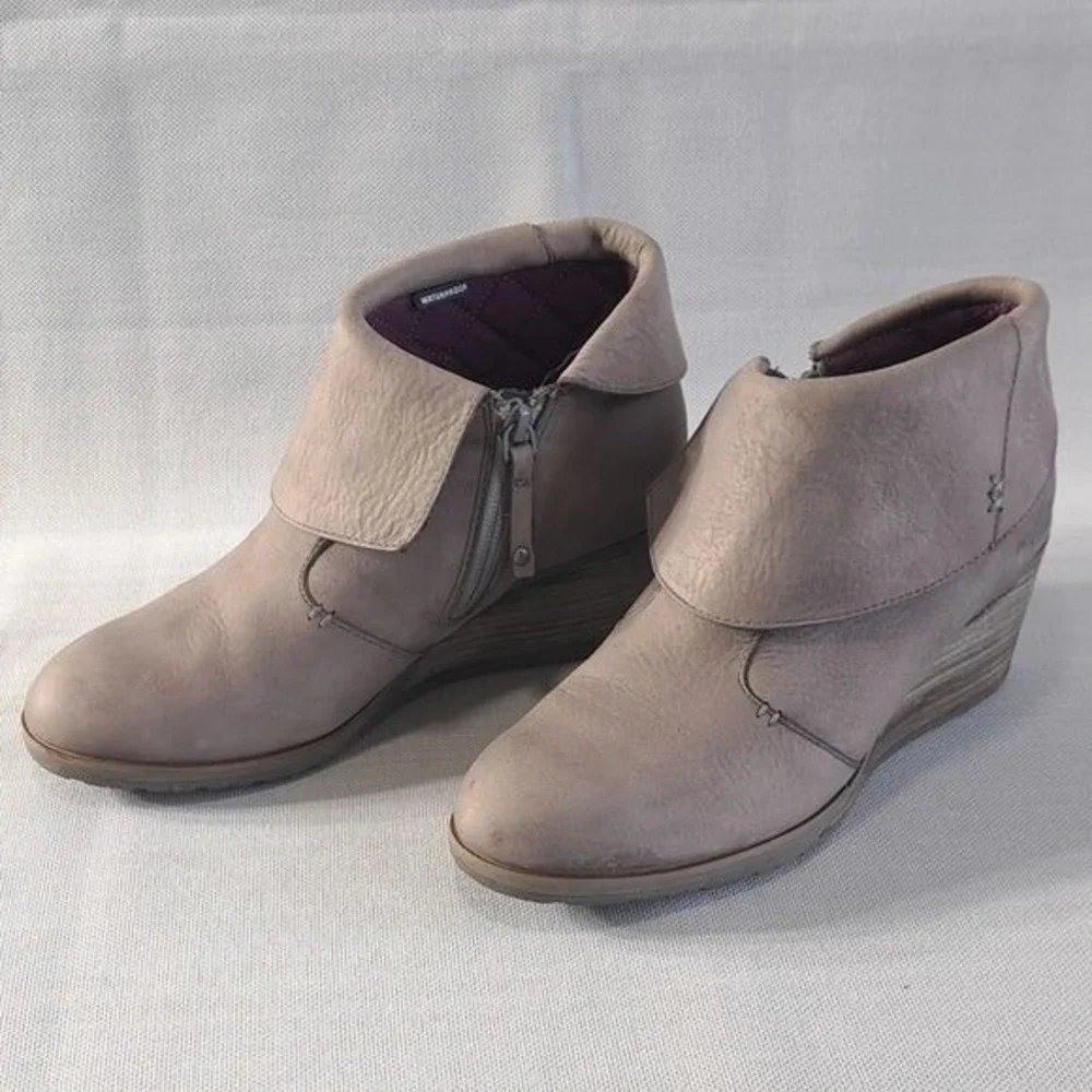The North Face Women's Wedges/Booties Gray Waterproof Size 8.5‎